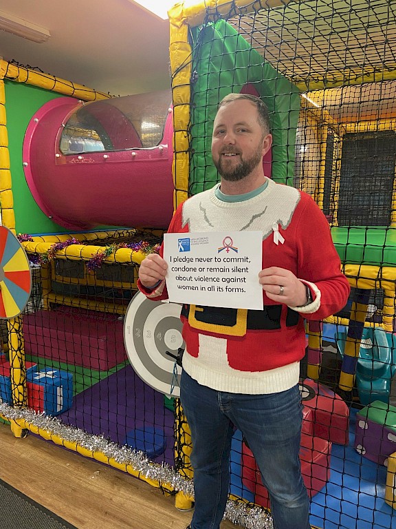 Ian Owner of Messy Nessy